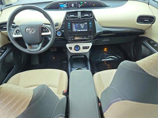 2016 Toyota Prius Four