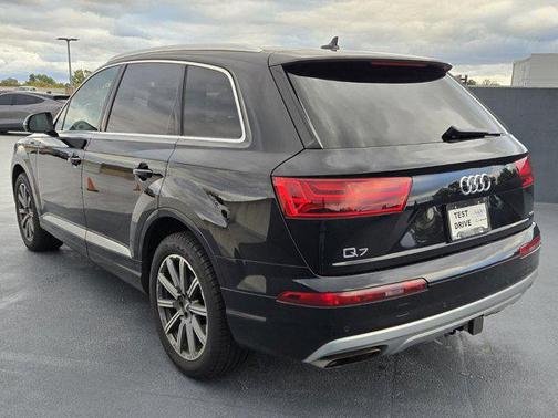 2017 Audi Q7 2.0T Premium