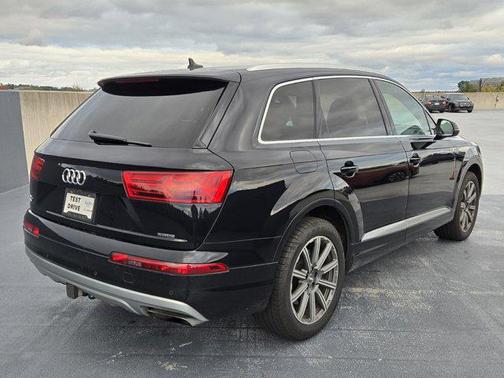 2017 Audi Q7 2.0T Premium