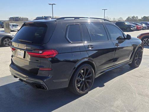 2021 BMW X7 M50i