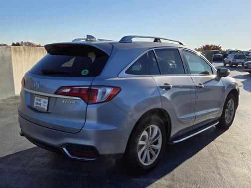 2016 Acura RDX Technology & AcuraWatch Plus Package