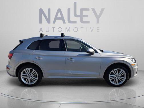 Florett Silver Metallic 2019 Audi Q5 2.0T Premium Plus