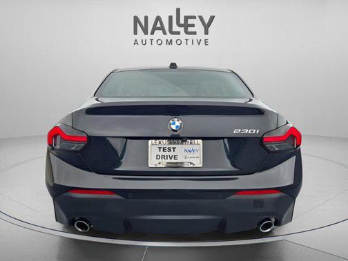2023 BMW 230 i