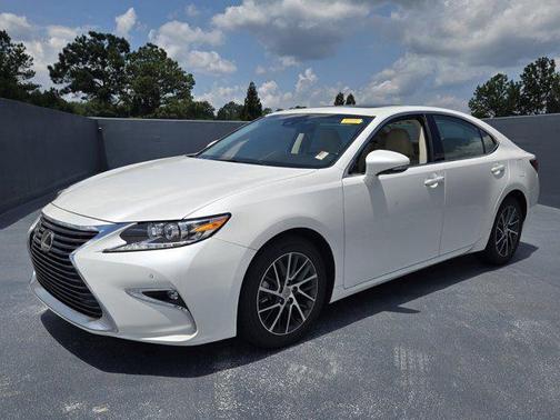 2017 Lexus ES 350 Base