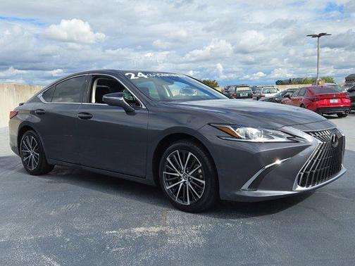 2024 Lexus ES 300h Base
