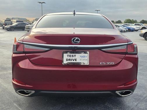Matador Red Mica 2021 Lexus ES 350 Ultra Luxury