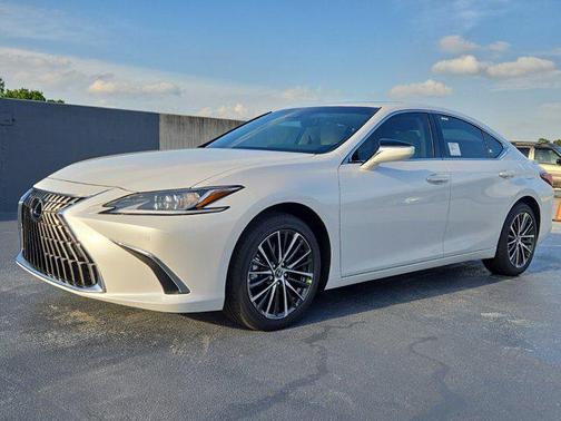 2025 Lexus ES 350 Base