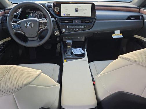 2025 Lexus ES 350 Base