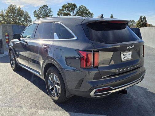 2022 Kia Sorento Hybrid EX