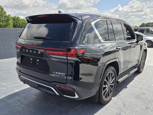 2023 Lexus LX 600 Base