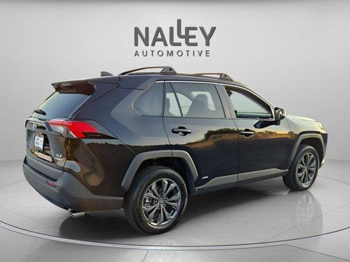 2022 Toyota RAV4 Hybrid XLE Premium