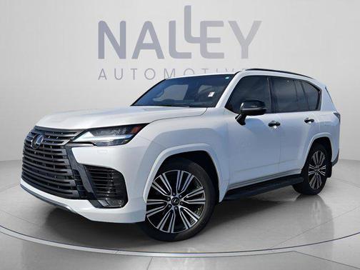 Eminent White Pearl 2023 Lexus LX 600 Luxury