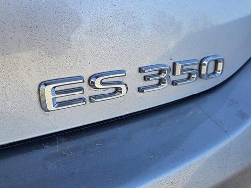 2025 Lexus ES 350 Ultra Luxury