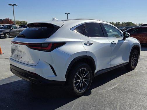 2025 Lexus NX 350 Premium