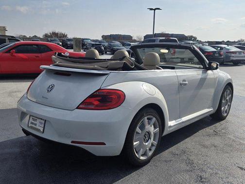 2016 Volkswagen Beetle 1.8T SEL