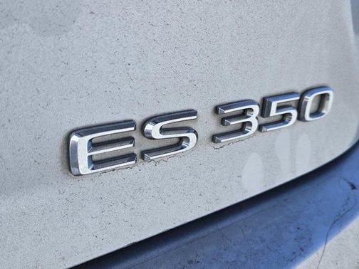 2017 Lexus ES 350 Base