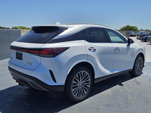 Eminent White Pearl 2026 Lexus RX 350 Luxury