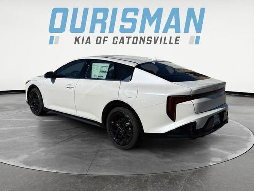 2025 Kia K4 GT-Line Turbo