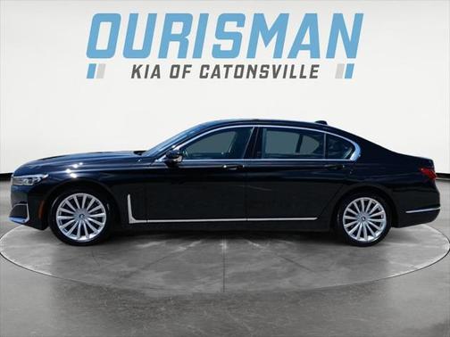 2022 BMW 740 i xDrive