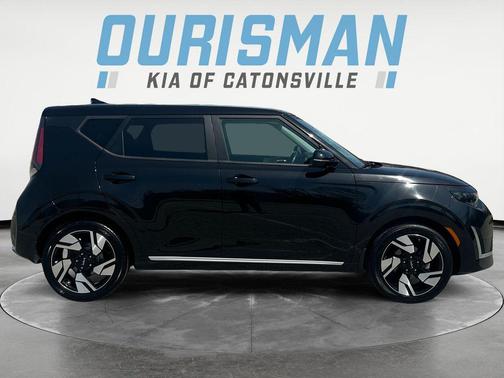 Fusion Black 2023 Kia Soul GT-Line