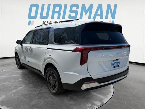 2025 Kia Carnival Hybrid SX