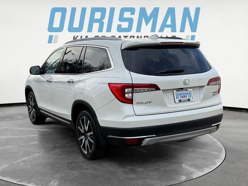 2019 Honda Pilot Touring 8-Passenger