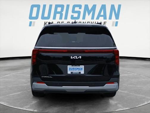 2025 Kia Carnival EX