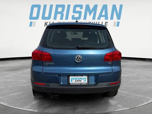 2017 Volkswagen Tiguan Limited 2.0T