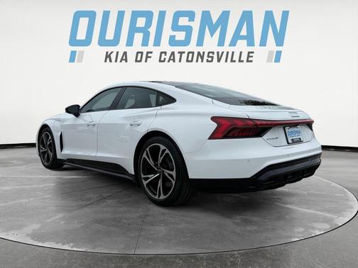 2022 Audi e-tron GT Premium Plus