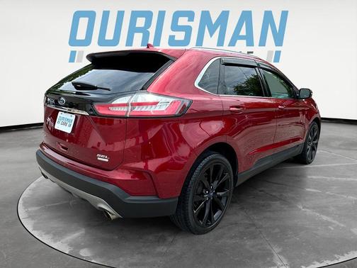 Ruby Red Metallic Tinted Clearcoat 2019 Ford Edge SEL