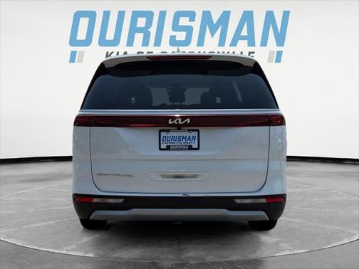 2022 Kia Carnival LXS