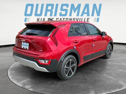 Runway Red 2026 Kia Niro LX