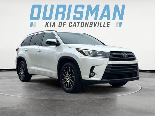 Blizzard Pearl 2018 Toyota Highlander SE