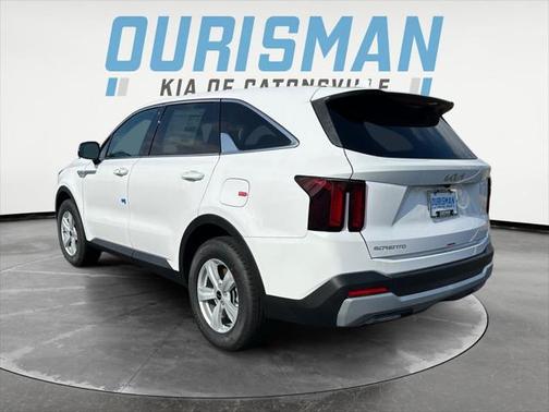 2025 Kia Sorento LX
