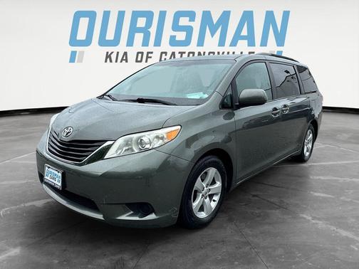 Cypress Pearl 2013 Toyota Sienna LE
