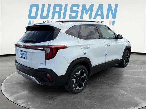 2025 Kia Seltos EX