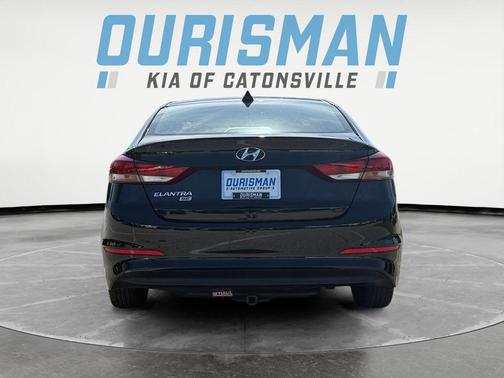 2018 Hyundai ELANTRA SE