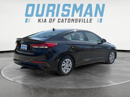 2018 Hyundai ELANTRA SE