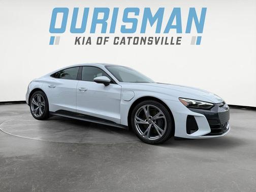 2022 Audi e-tron GT Premium Plus