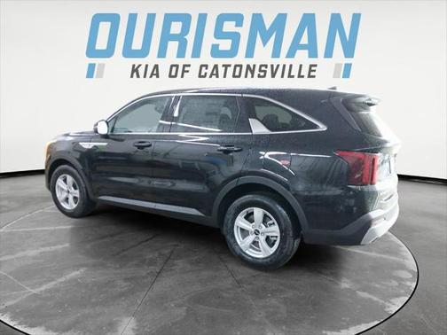 2025 Kia Sorento LX