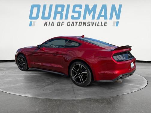 2020 Ford Mustang EcoBoost