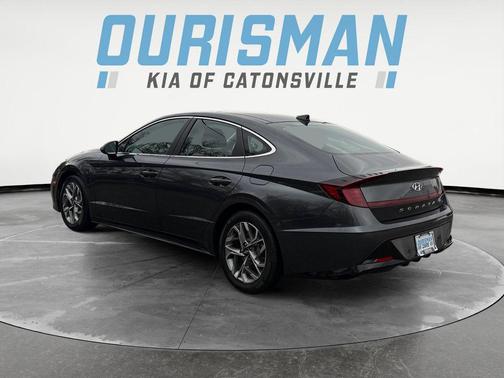 2022 Hyundai SONATA SEL