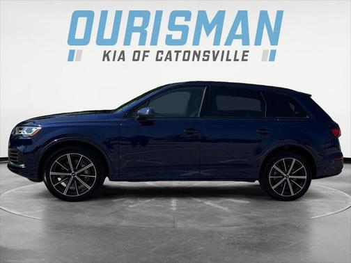 2022 Audi Q7 55 Premium Plus