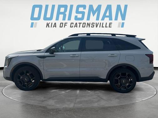 Wolf Gray 2024 Kia Sorento SX
