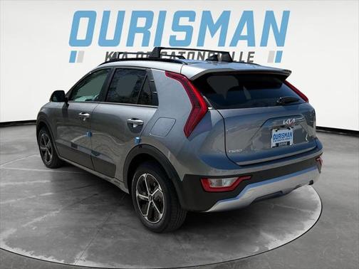 2025 Kia Niro EX