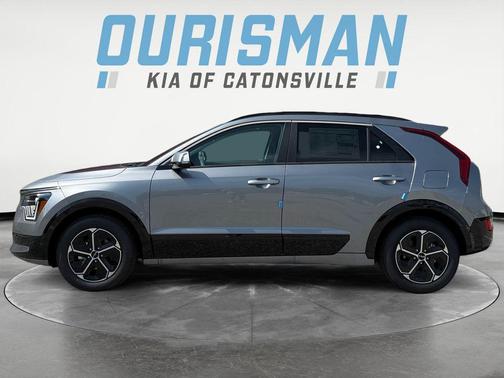 2025 Kia Niro SX