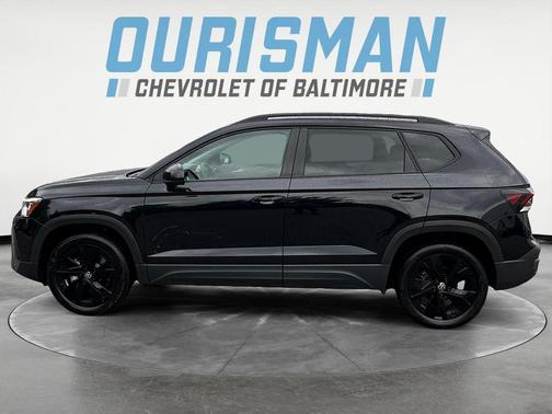 Deep Black 2025 Volkswagen Taos 1.5T SE Black