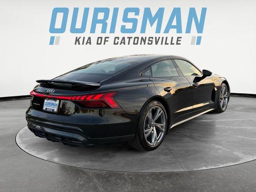 2023 Audi e-tron GT Premium Plus quattro