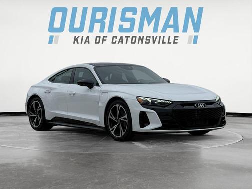 2022 Audi e-tron GT Premium Plus