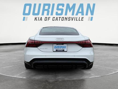 2022 Audi e-tron GT Premium Plus